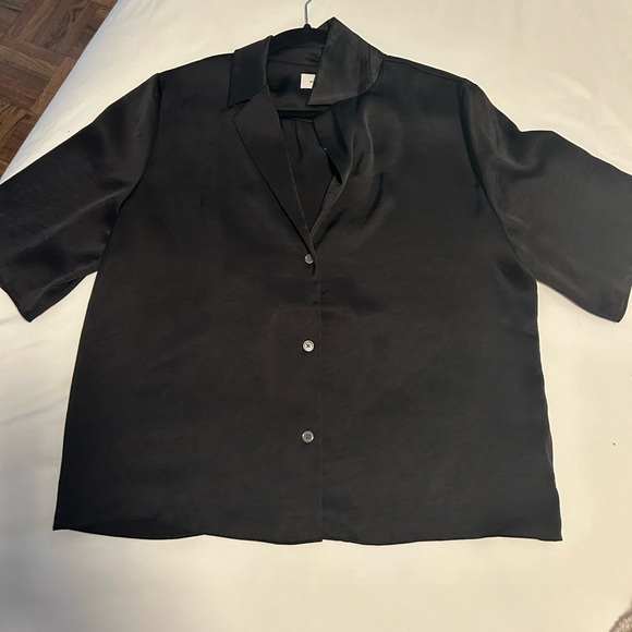 Aritzia Tops - Wildred button up